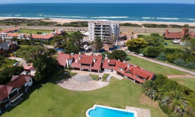 Mansion en Playa Brava de Punta del Este