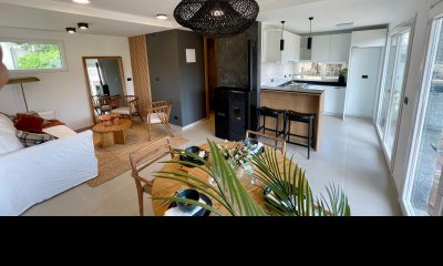 Casa de tres dormitorios y tres baños en Venta en La Barra