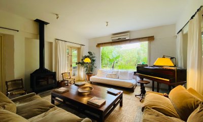 Casa En El Corazon de La Barra En Venta