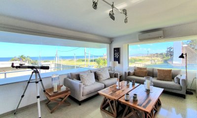 Venta excelente casa de siete dormitorios siete baños Playa Portezuelo Punta del Este