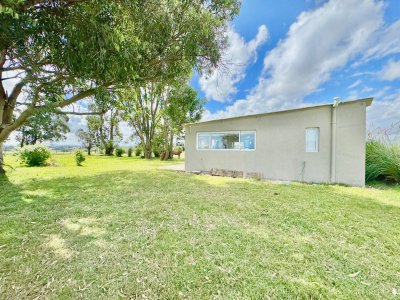 chacra en ruta 104 de 5 hectáreas con moderna casa  - ccp37032h