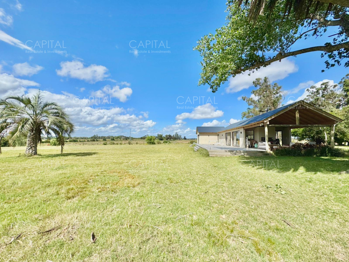 Chacra ID.37032 - Chacra en Ruta 104 de 5 hectáreas con moderna casa 