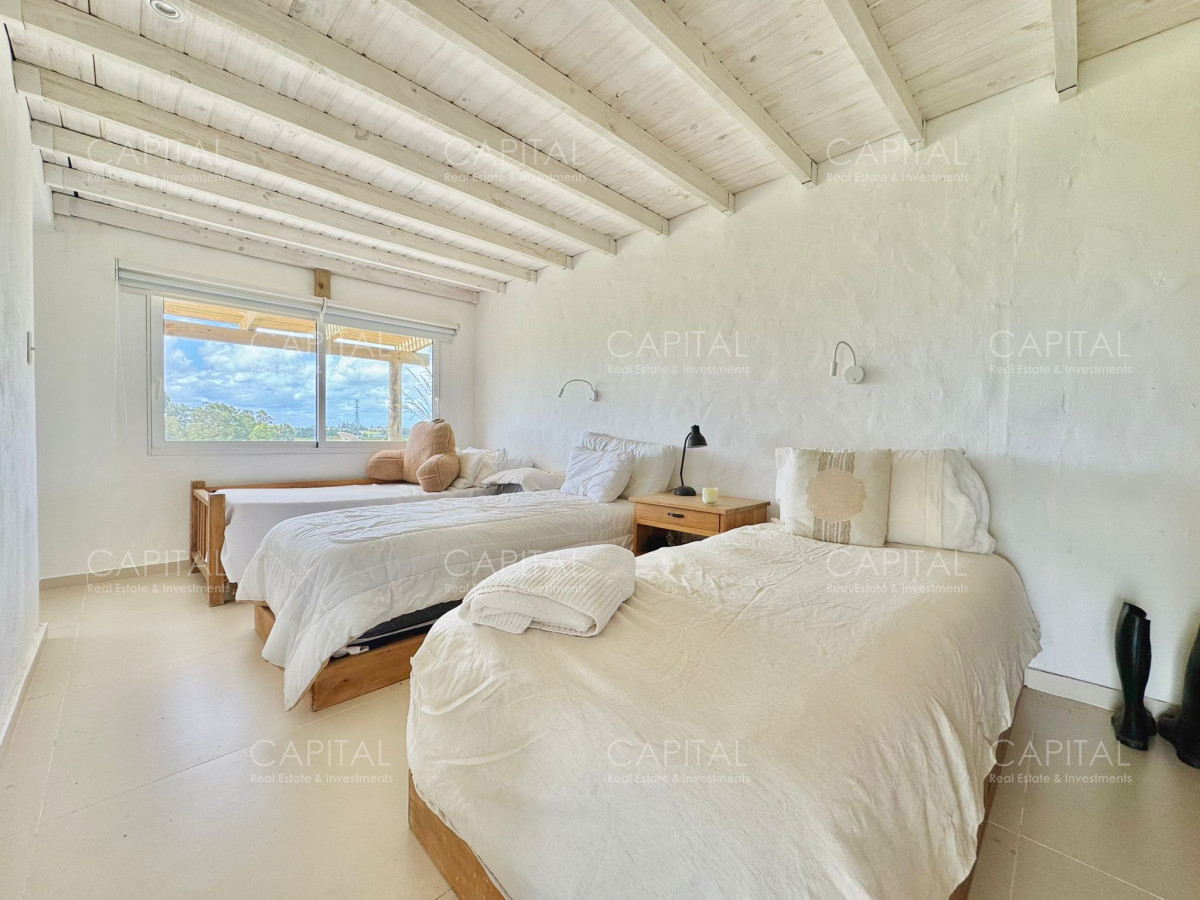 Chacra ID.37032 - Chacra en Ruta 104 de 5 hectáreas con moderna casa 