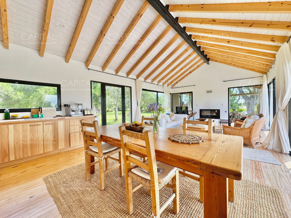 Chacra ID.37032 - Chacra en Ruta 104 de 5 hectáreas con moderna casa 