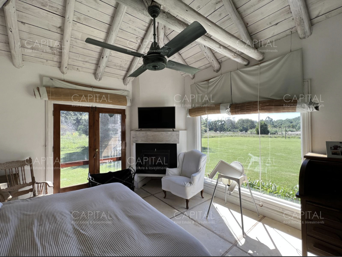 Chacra ID.38273 - Chacra de siete dormitorios en venta en Manantiales