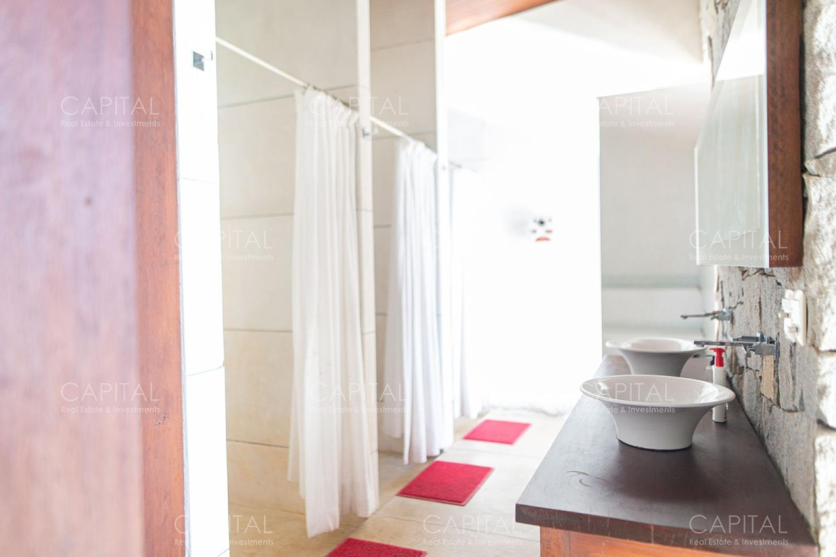 Chacra ID.36127 - Venta de Chacra con Casa en La Barra de Punta del Este