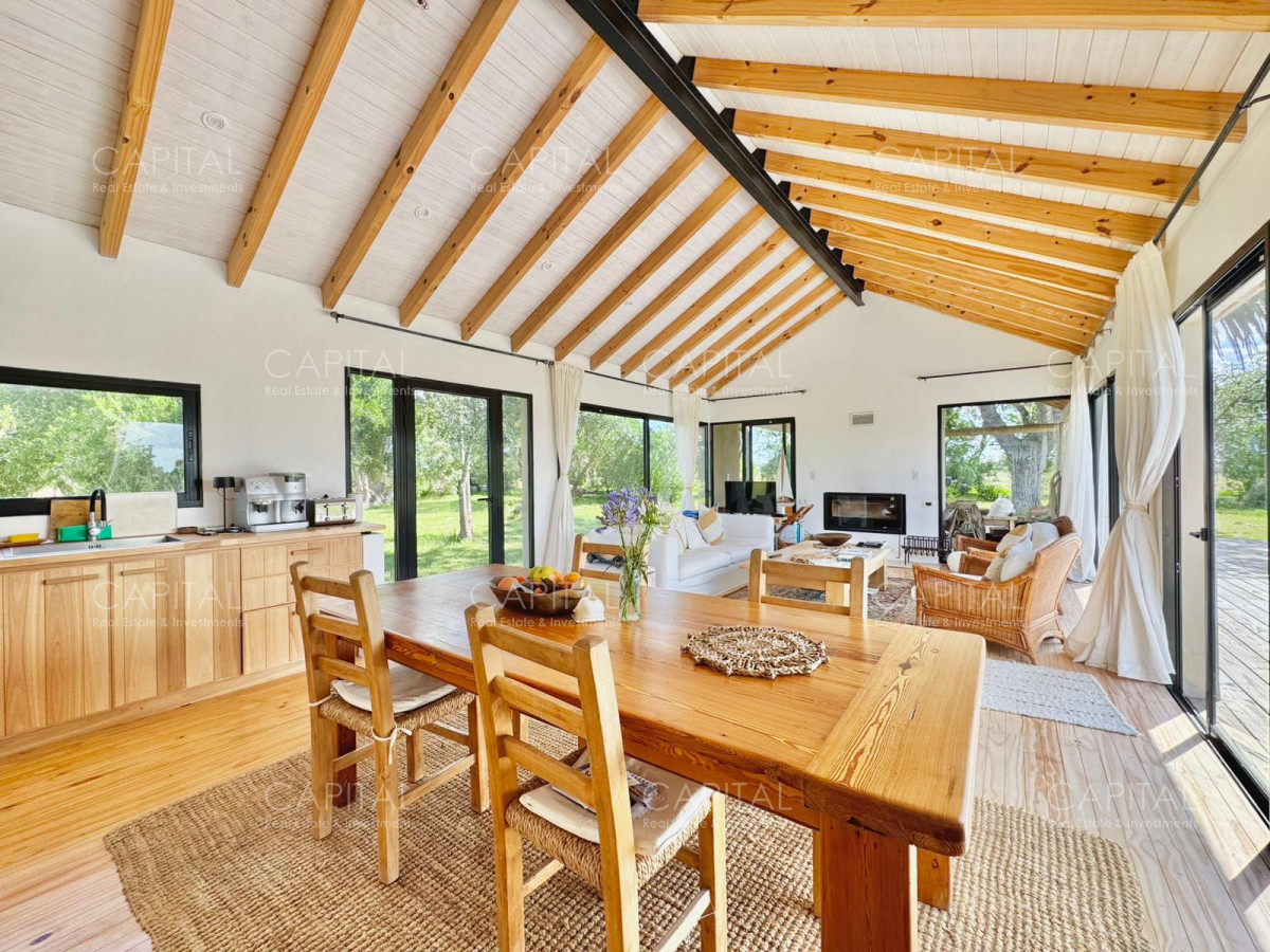 Chacra ID.37032 - Chacra en Ruta 104 de 5 hectáreas con moderna casa