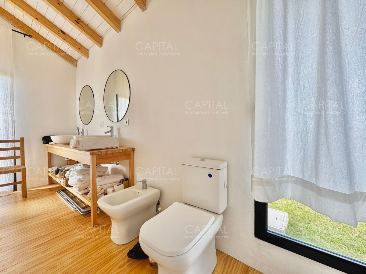 Chacra ID.37032 - Chacra en Ruta 104 de 5 hectáreas con moderna casa