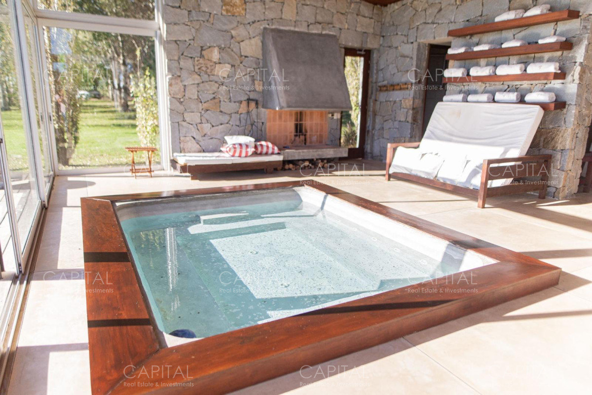 Chacra ID.36127 - Venta de Chacra con Casa en La Barra de Punta del Este