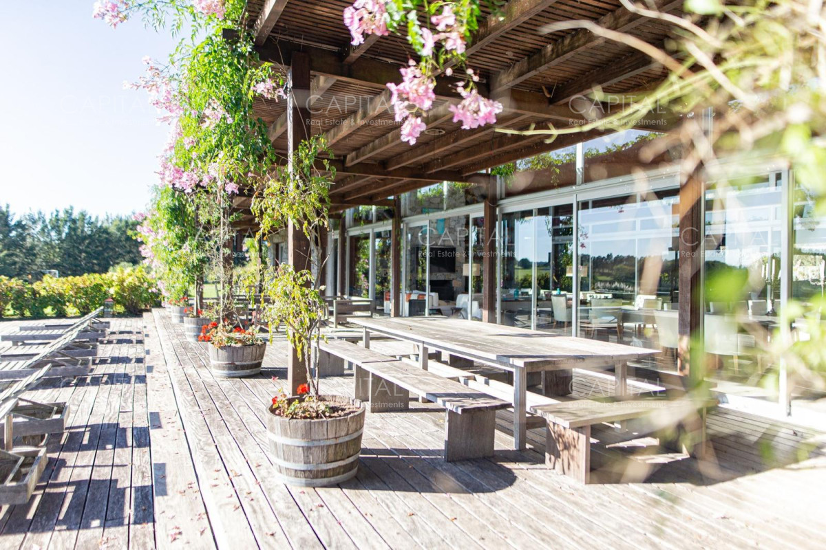 Chacra ID.36127 - Venta de Chacra con Casa en La Barra de Punta del Este