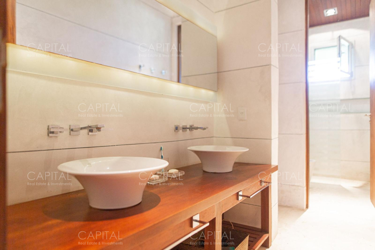 Chacra ID.36127 - Venta de Chacra con Casa en La Barra de Punta del Este