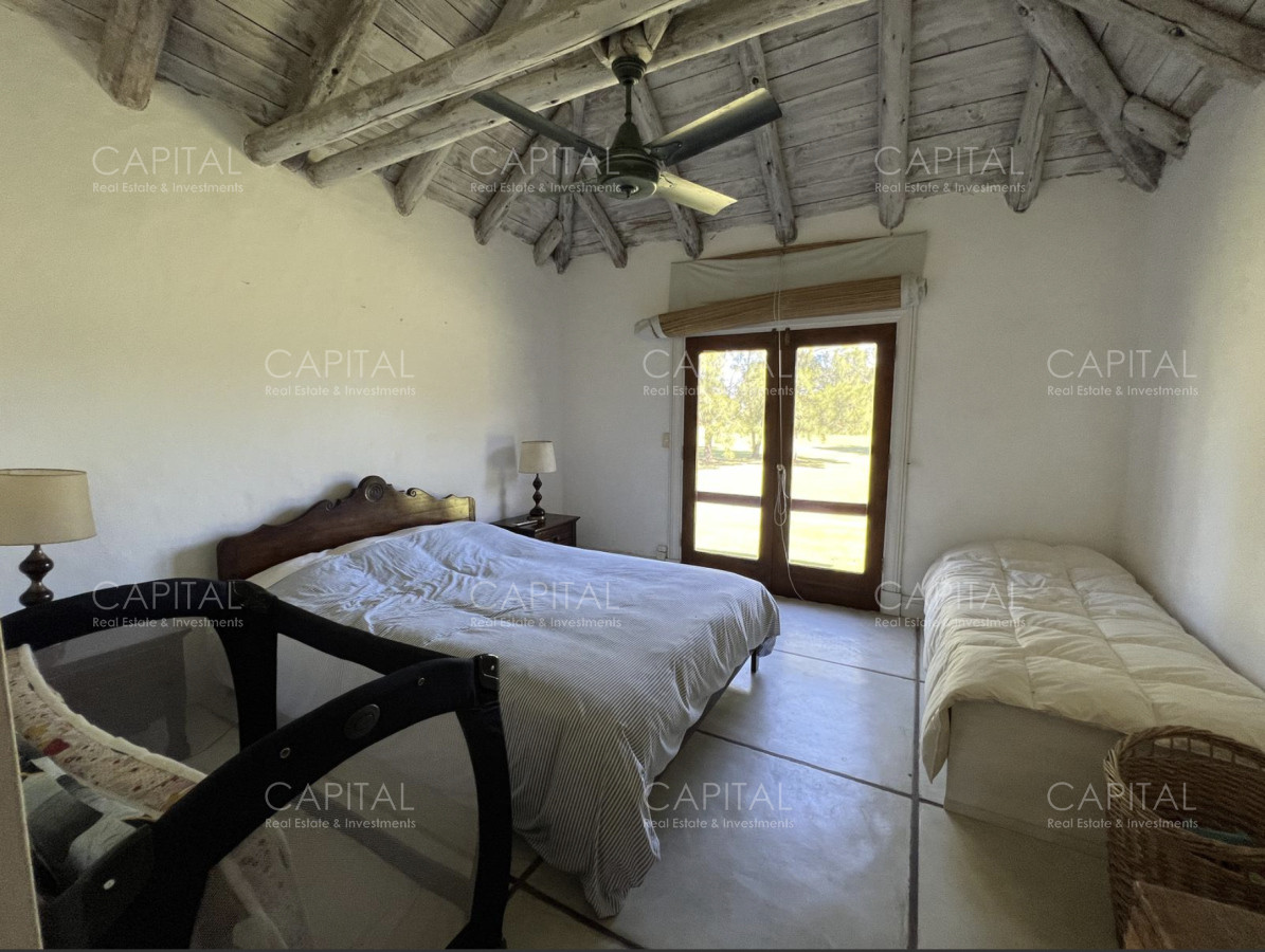 Chacra ID.38273 - Chacra de siete dormitorios en venta en Manantiales