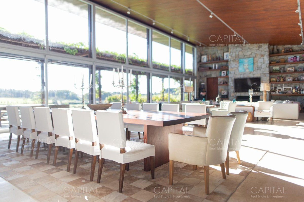Chacra ID.36127 - Venta de Chacra con Casa en La Barra de Punta del Este