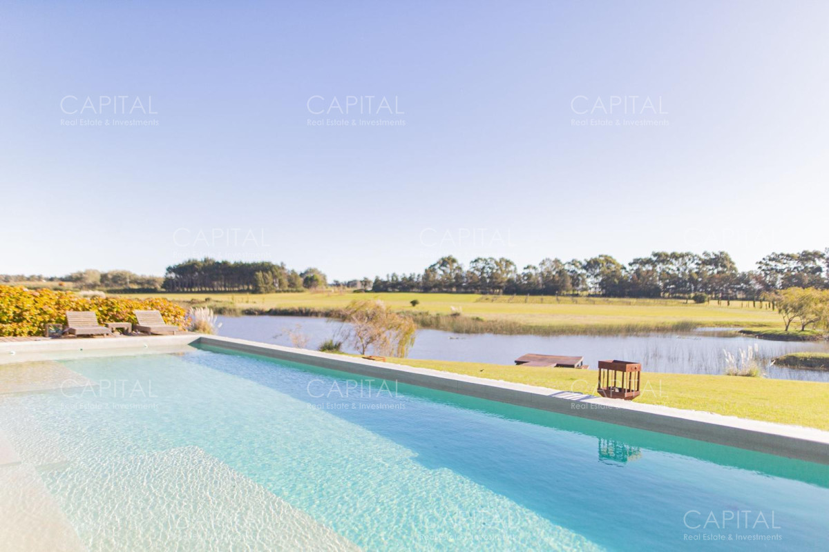 Chacra ID.36127 - Venta de Chacra con Casa en La Barra de Punta del Este