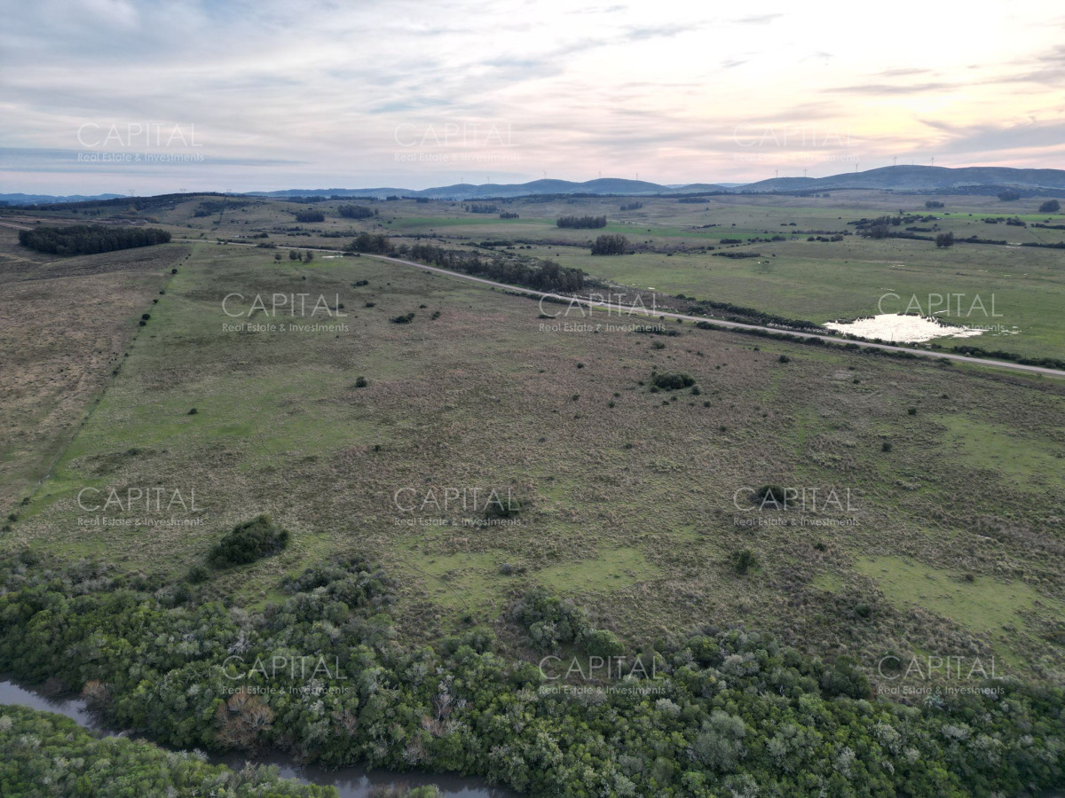 Campo de100 has próximo a San Carlos  - CCP38333P