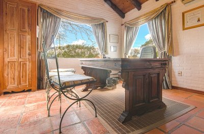 excelente local en venta en inmejorable ubicación punta del este - ccp33375l