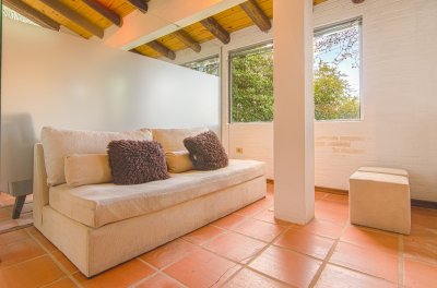 excelente local en venta en inmejorable ubicación punta del este - ccp33375l