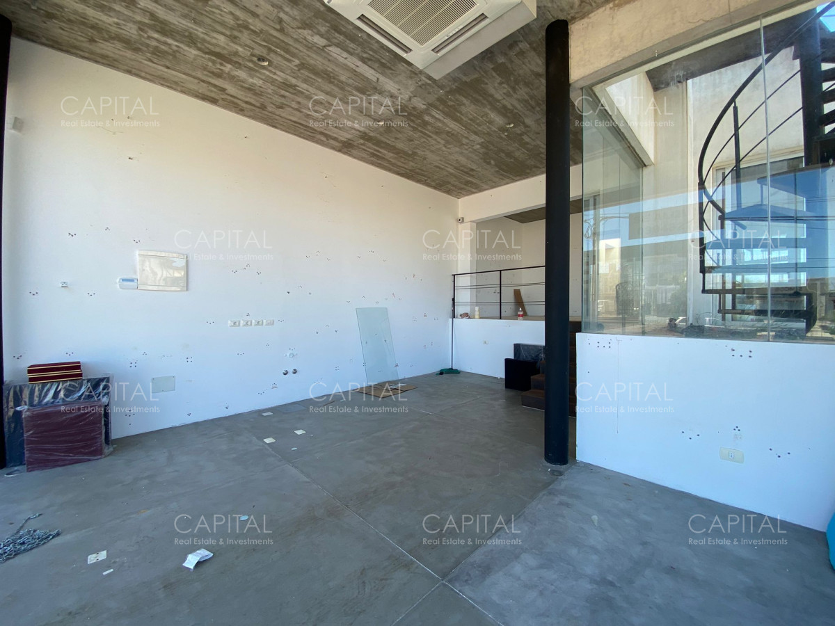 Local Comercial ID.33664 - Alquiler Local Comercial en Manantiales, Punta Del Este 