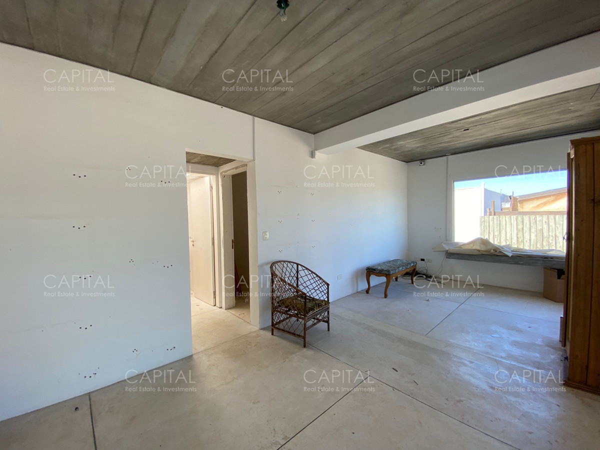 Local Comercial ID.33664 - Alquiler Local Comercial en Manantiales, Punta Del Este 