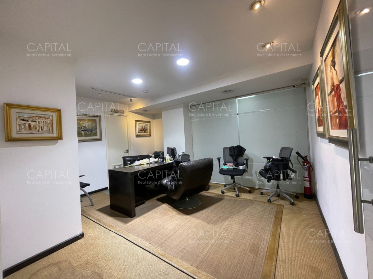 Local Comercial ID.39860 - Local esquina en Gorlero Punta del Este