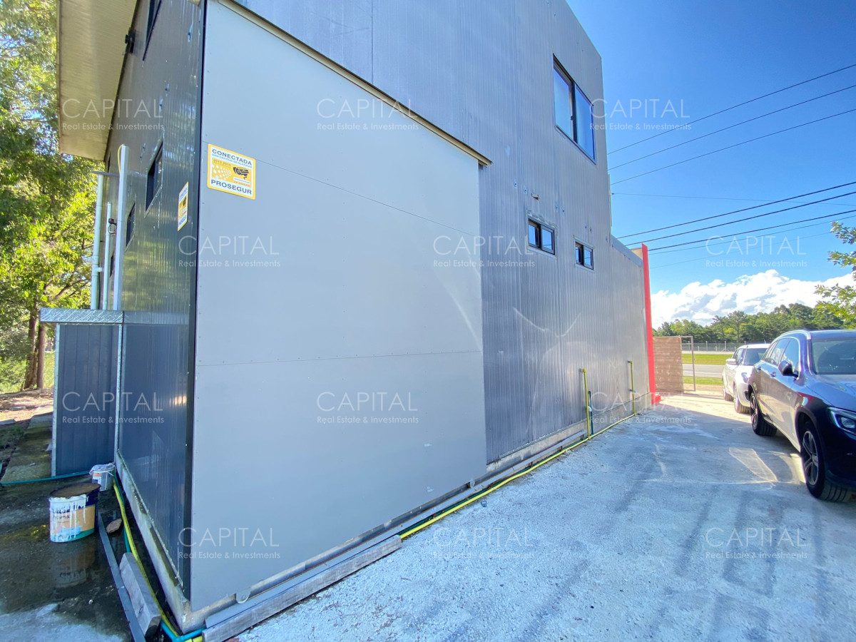 Local Comercial ID.35892 - Local en Venta en Ocean Park sobre Ruta Interbalnearia