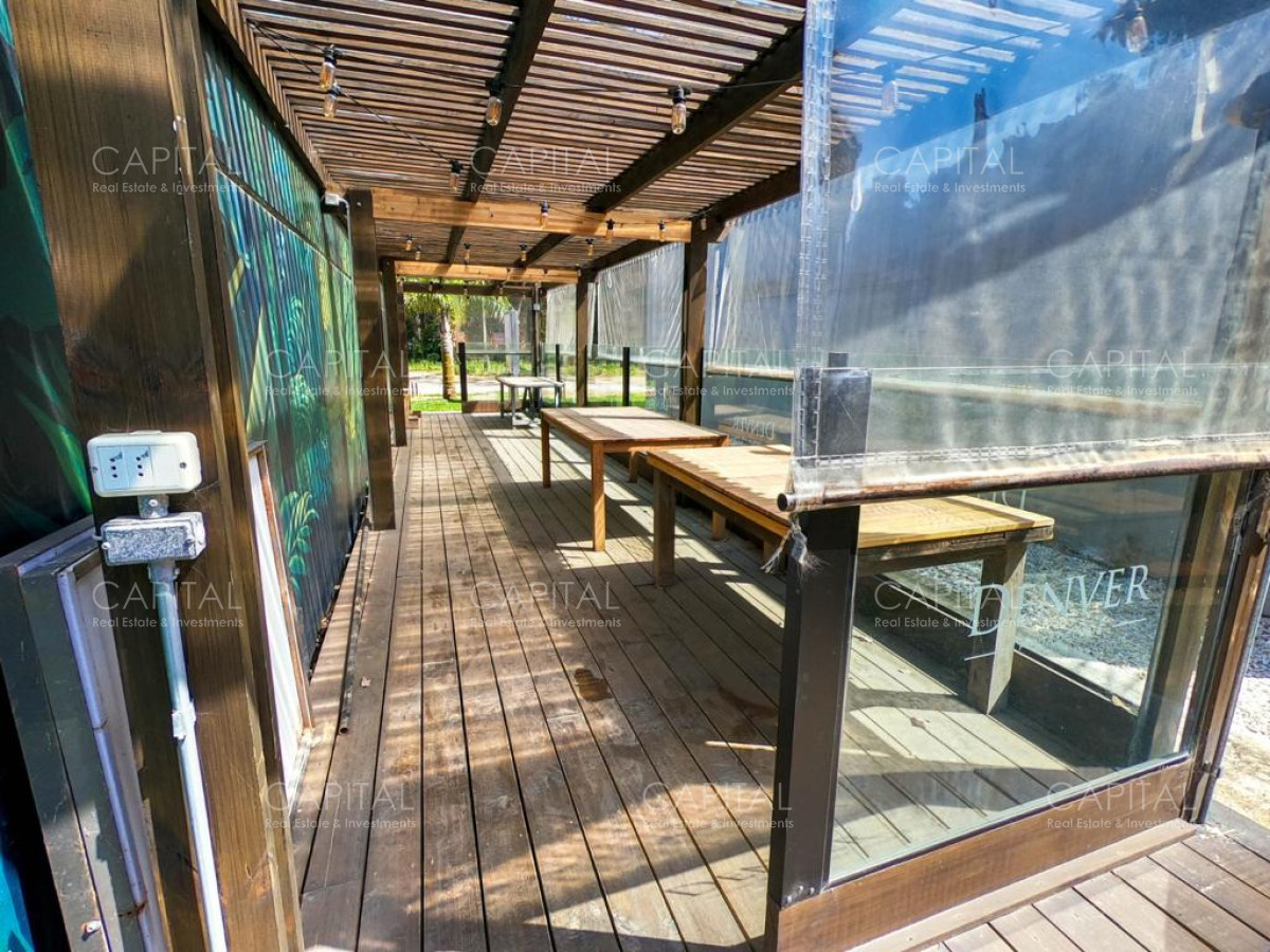 Local Comercial ID.30012 - Moderno Local en Venta ubicado en punto estratégico en Solanas