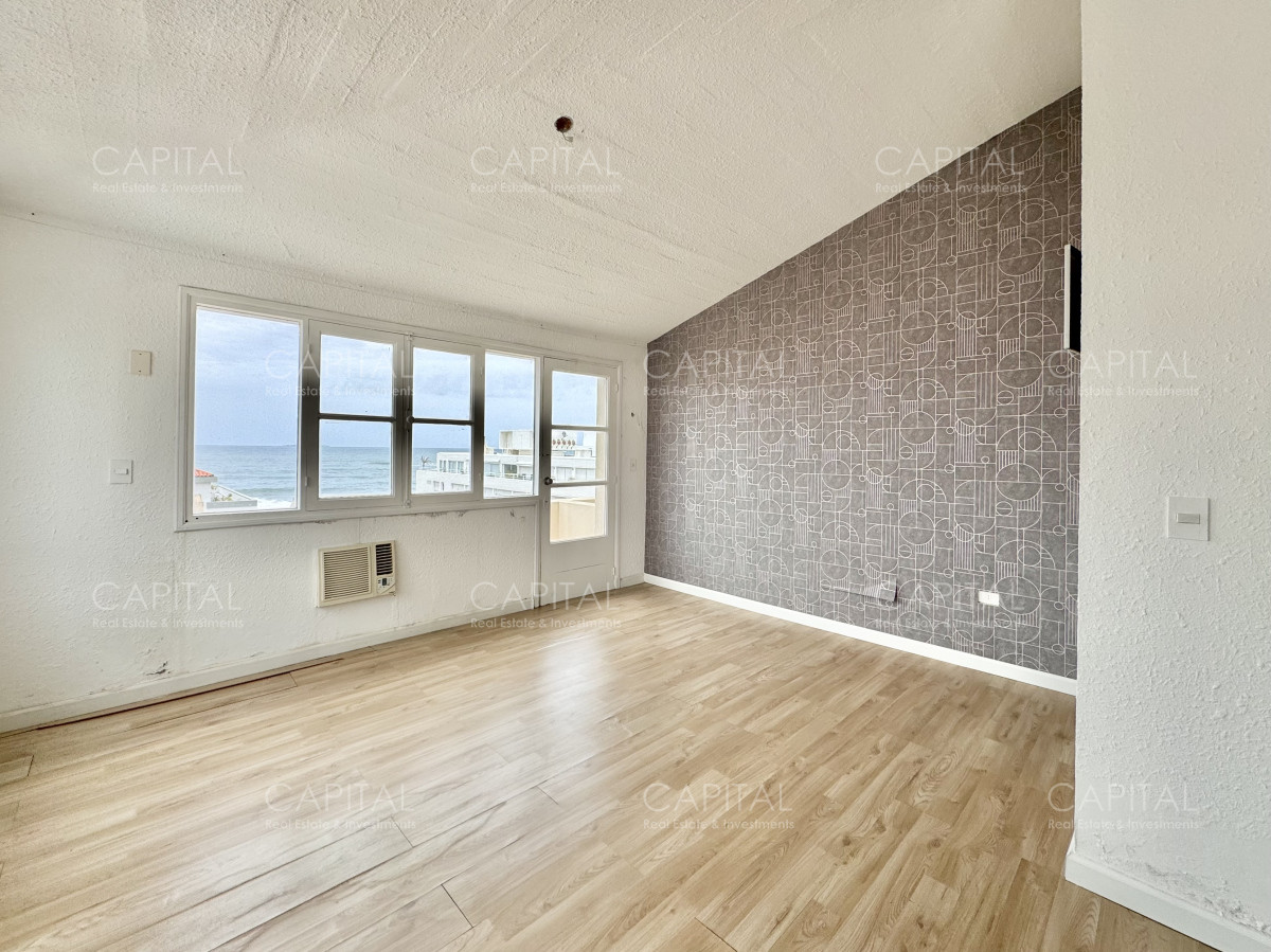 Local Comercial ID.37779 - Oficina con vista al mar en alquiler, Punta del Este.