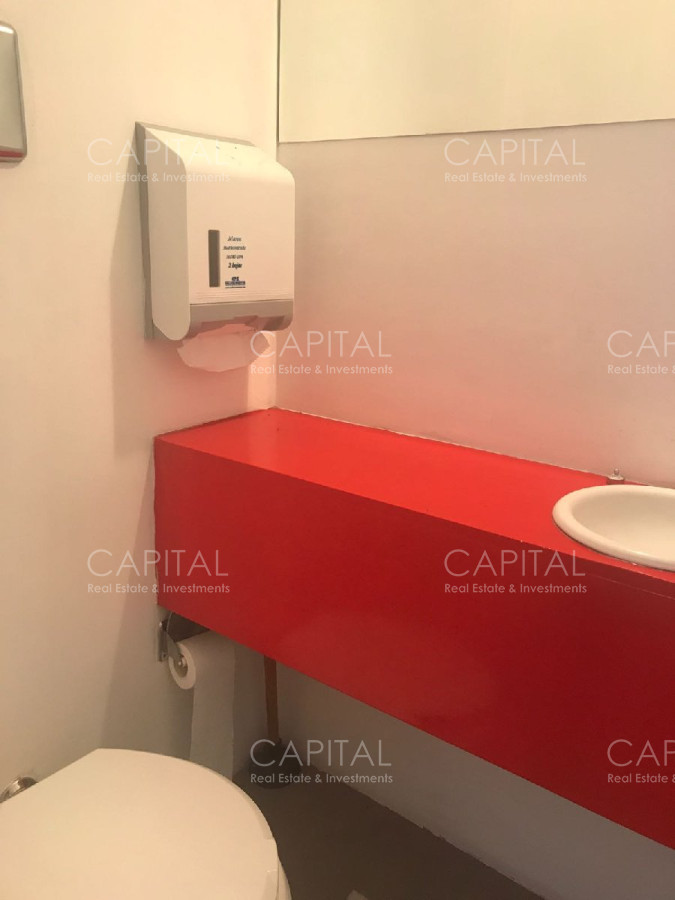 Local Comercial ID.26805 - Local comercial en excelente ubicación - Península!