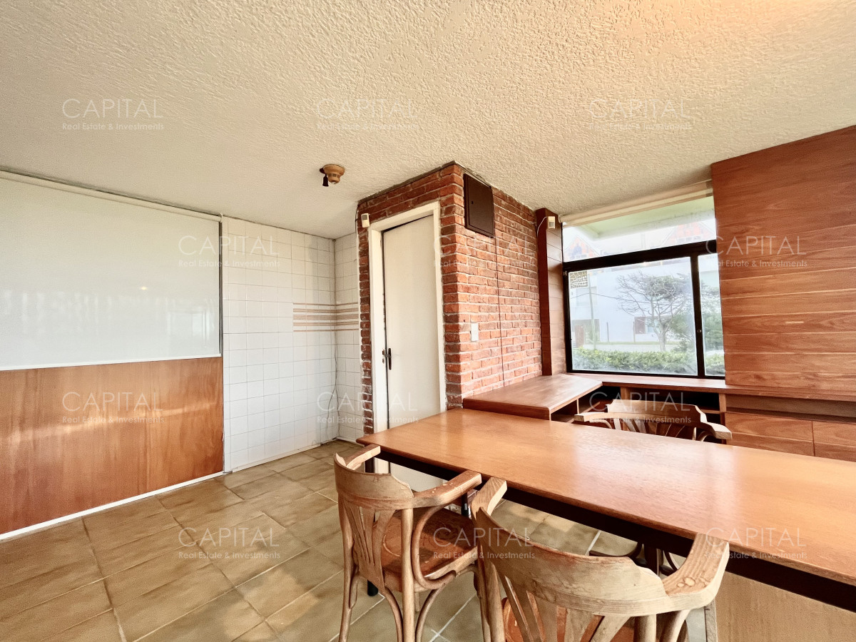 Local Comercial ID.38162 - Local Comercial para alquiler en Edificio San Rafael