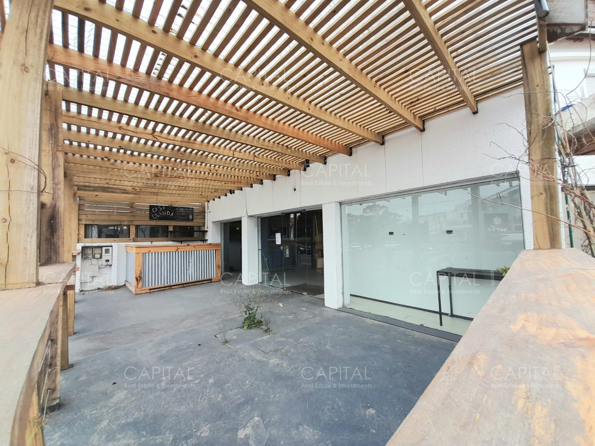 Local Comercial ID.33681 - Local Comercial en alquiler en La Barra sobre Ruta 10