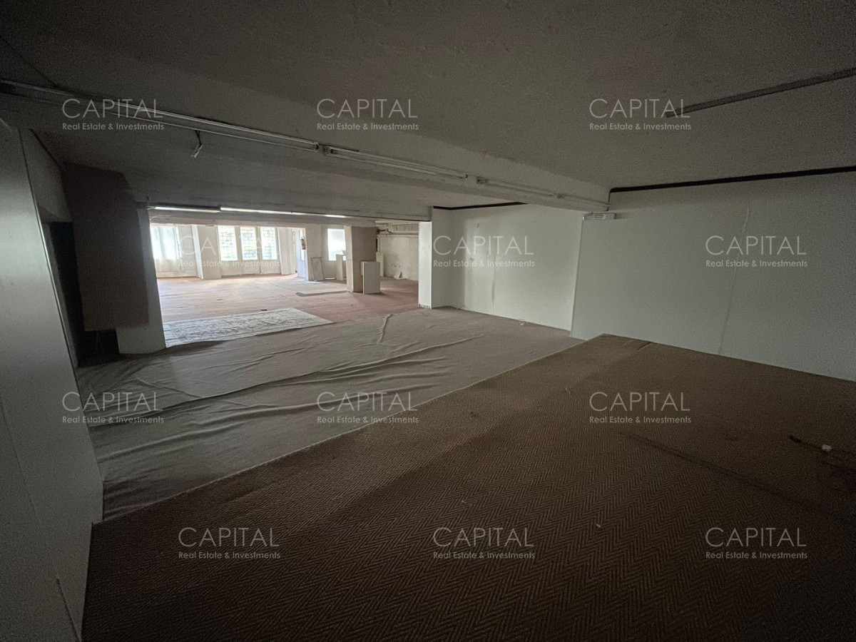 Local Comercial ID.39861 - Gran Local en Avenida Italia