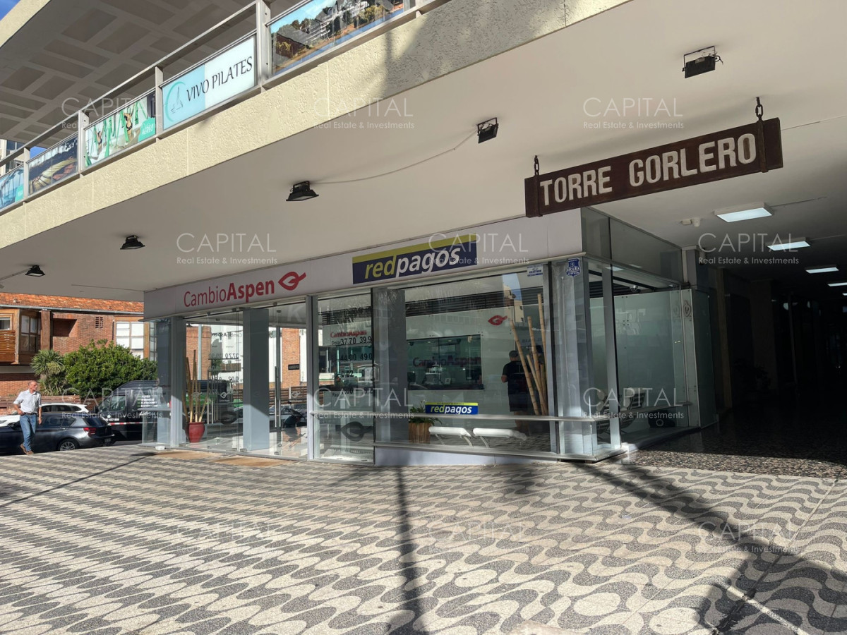 Local Comercial ID.39860 - Local esquina en Gorlero Punta del Este