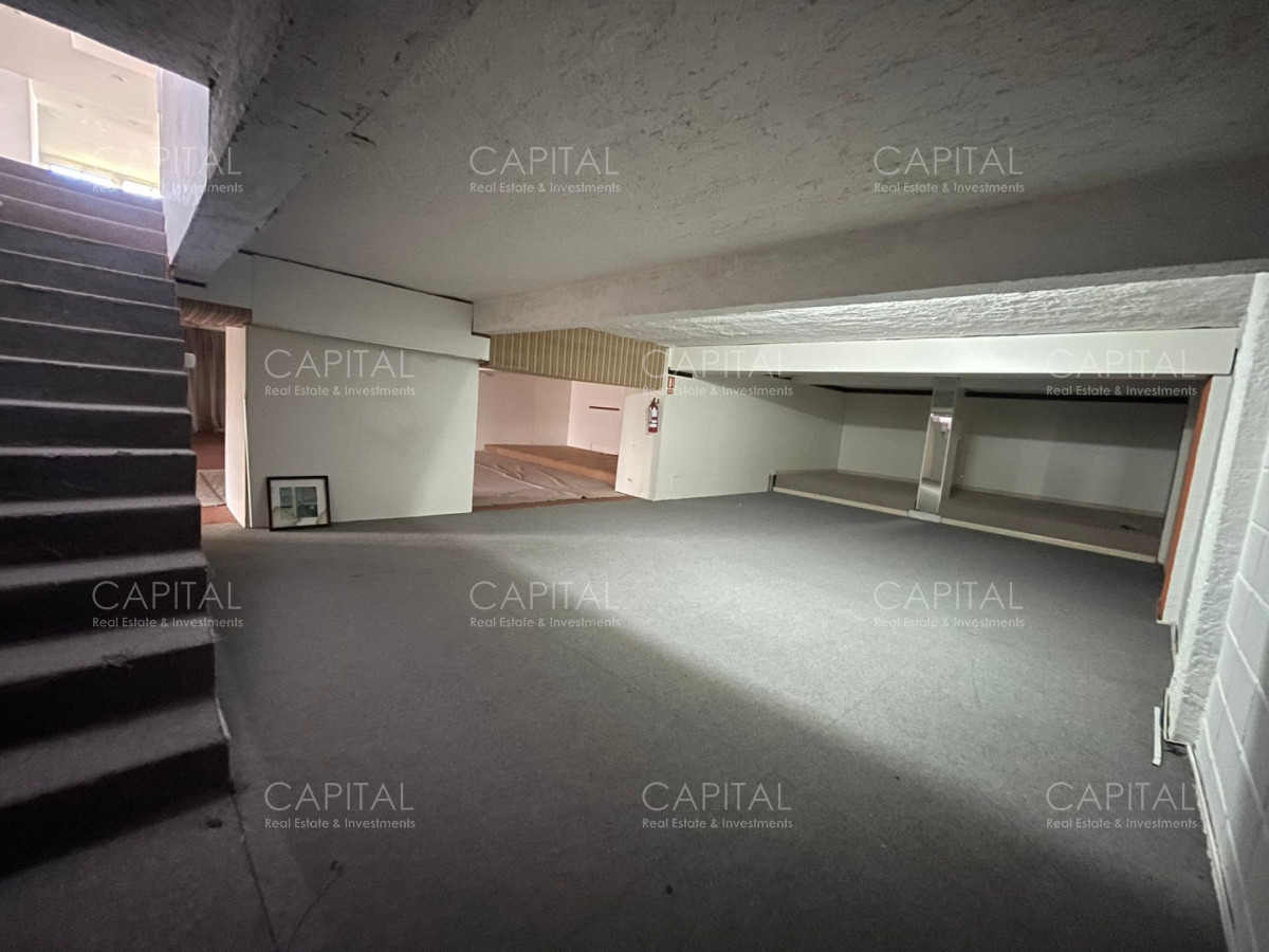 Local Comercial ID.39861 - Gran Local en Avenida Italia