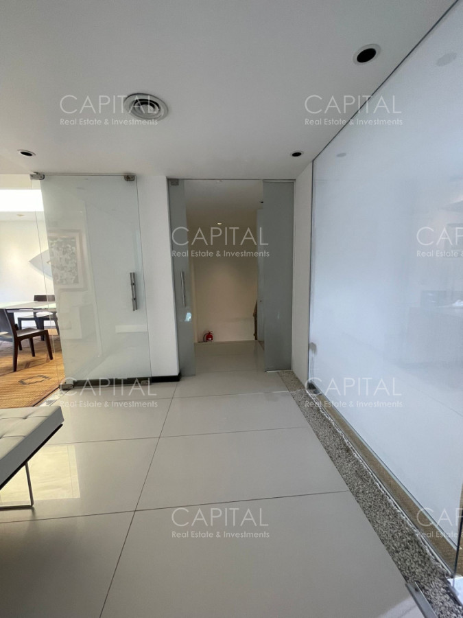 Local Comercial ID.39860 - Local esquina en Gorlero Punta del Este