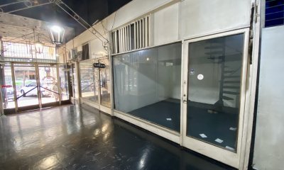 Venta y alquiler local centro sobre 18 de Julio