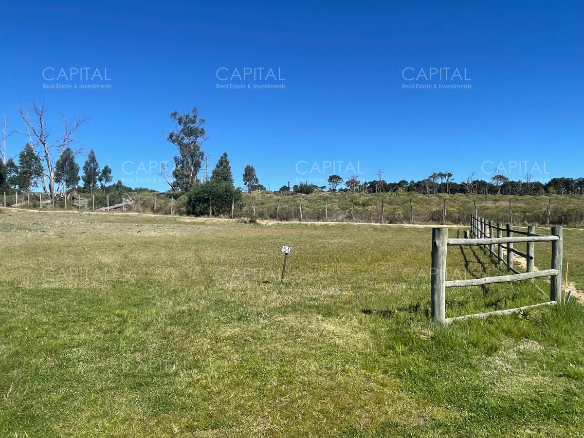 Excelente terreno en venta en Laguna Estate barrio privado en Manantiales - CCP30452T