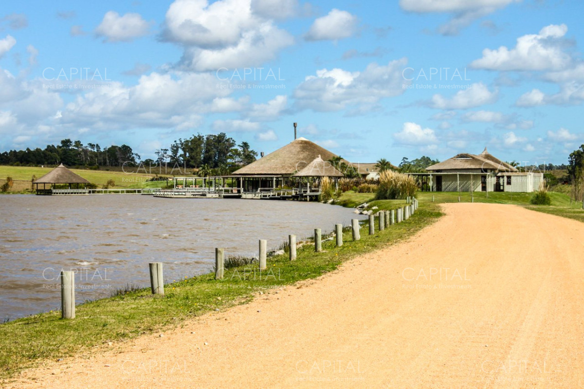 Terreno ID.39631 - Terreno en venta de 4000 mts en Pueblo Mio ruta 104 Manantiales
