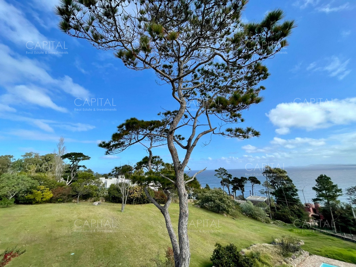 Terreno ID.32792 - Terreno de 2082 m2 en venta en Lomo de La ballena, Punta Ballena