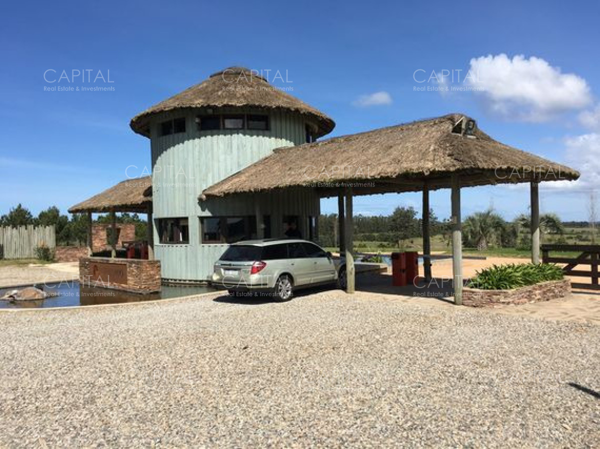 Terreno ID.39631 - Terreno en venta de 4000 mts en Pueblo Mio ruta 104 Manantiales