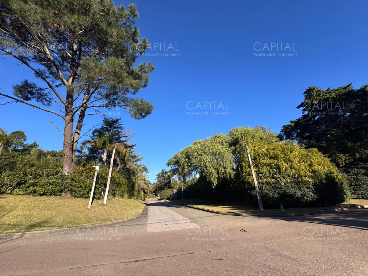 Terreno en Venta en Playa Brava