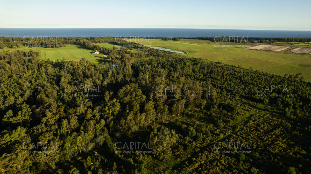 Terreno ID.37598 - Terreno en venta en Eden Rock - Zona en crecimiento