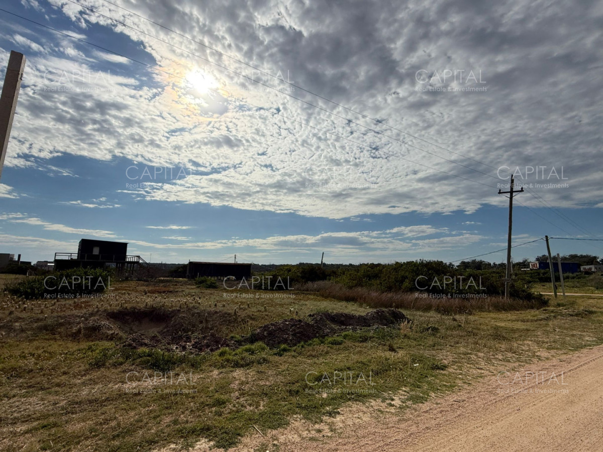 Terreno ID.39397 - Terreno esquinero en venta en Santa Mónica 