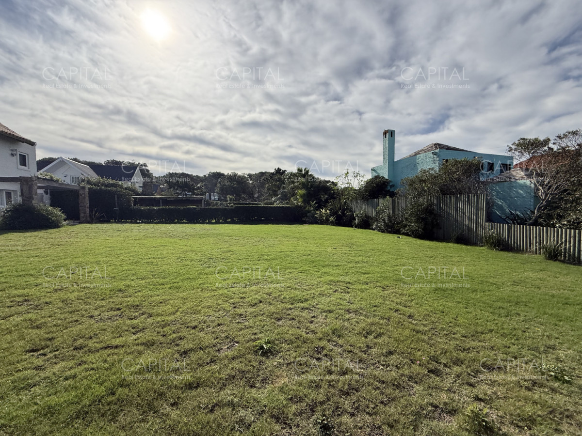 Terreno ID.40061 - Excelente terreno en venta en Montoya a 1 cuadra del mar