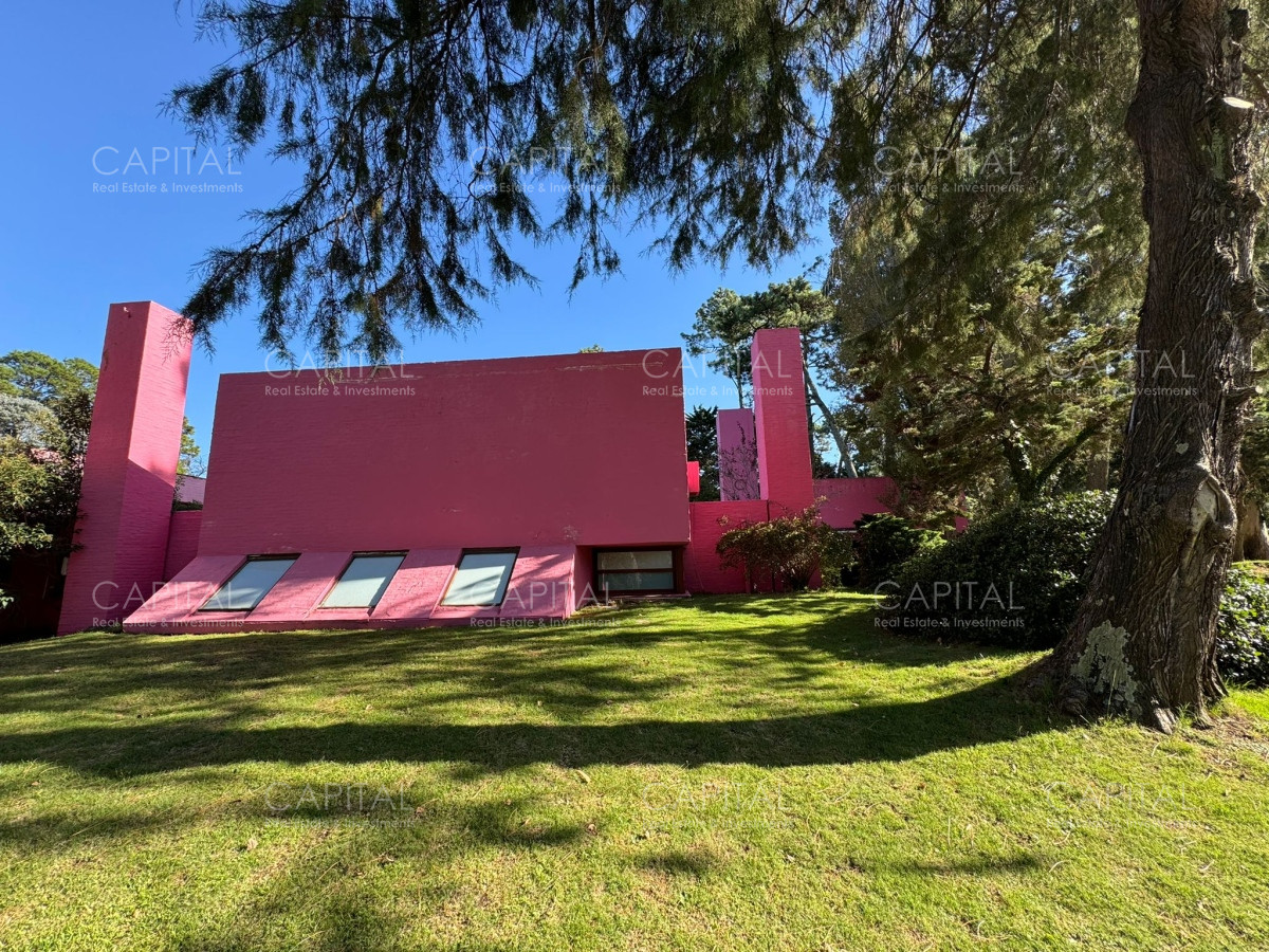 Terreno ID.26379 - Terreno Edificable en Altura - Apto para Hotel