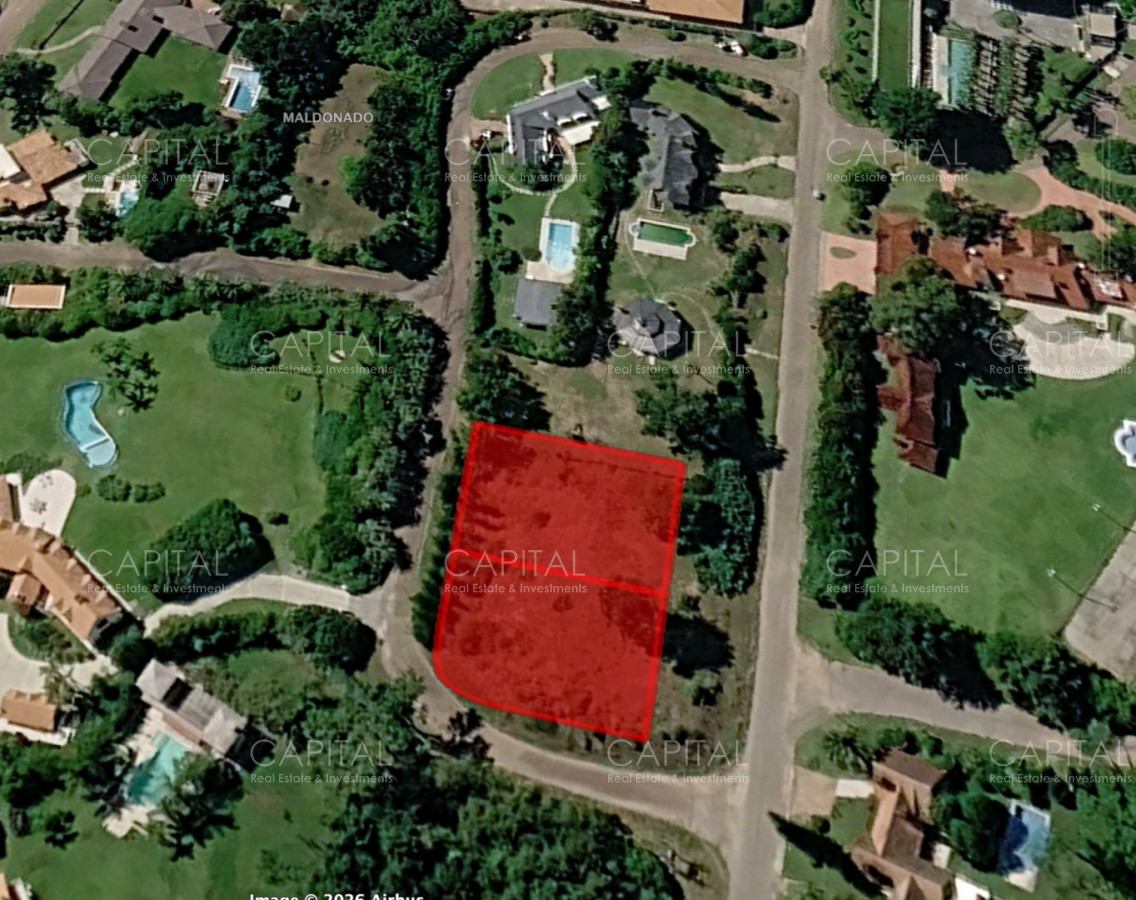 Lote de 2000 metros en Venta Playa Brava