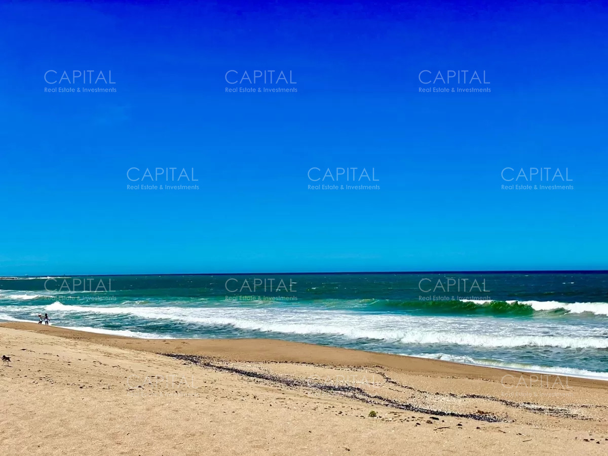 Terreno ID.33978 - Lote Primera Linea Frente al Mar en Montoya, La Barra, Punta del Este en Venta, Ideal para Edificaciones e Inversores 