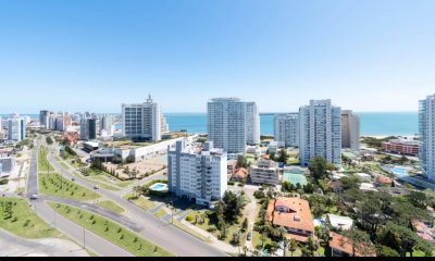 Lote apto para construir en altura en Punta del Este