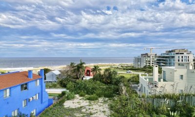 Espectacular terreno en venta en El Chorro a metros del mar