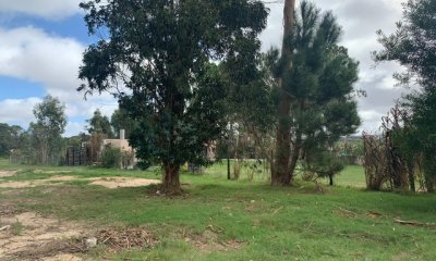 Lindo terreno en venta de 772 m2 barrio Privado LA RESIDENCE, Punta del Este