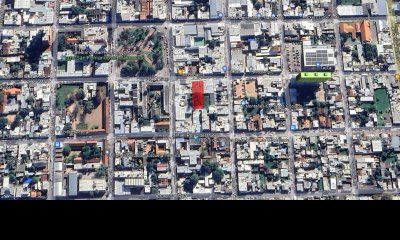 Venta excelente padrón a metros de la Plaza San Fernando